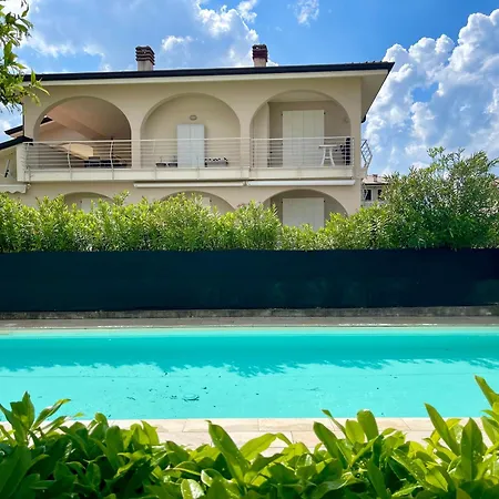 Appartamento Dimora Di Charme Con Piscina E Giardino,vicina Sirmione